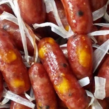 Lạp xưởng Heo Trứng muối